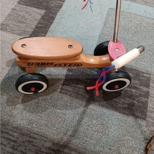 Vintage Radio-flyer
